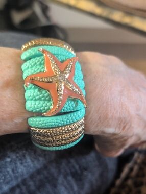 Turquoise and Gold1 Starfish Stretch Cuff Bracelet